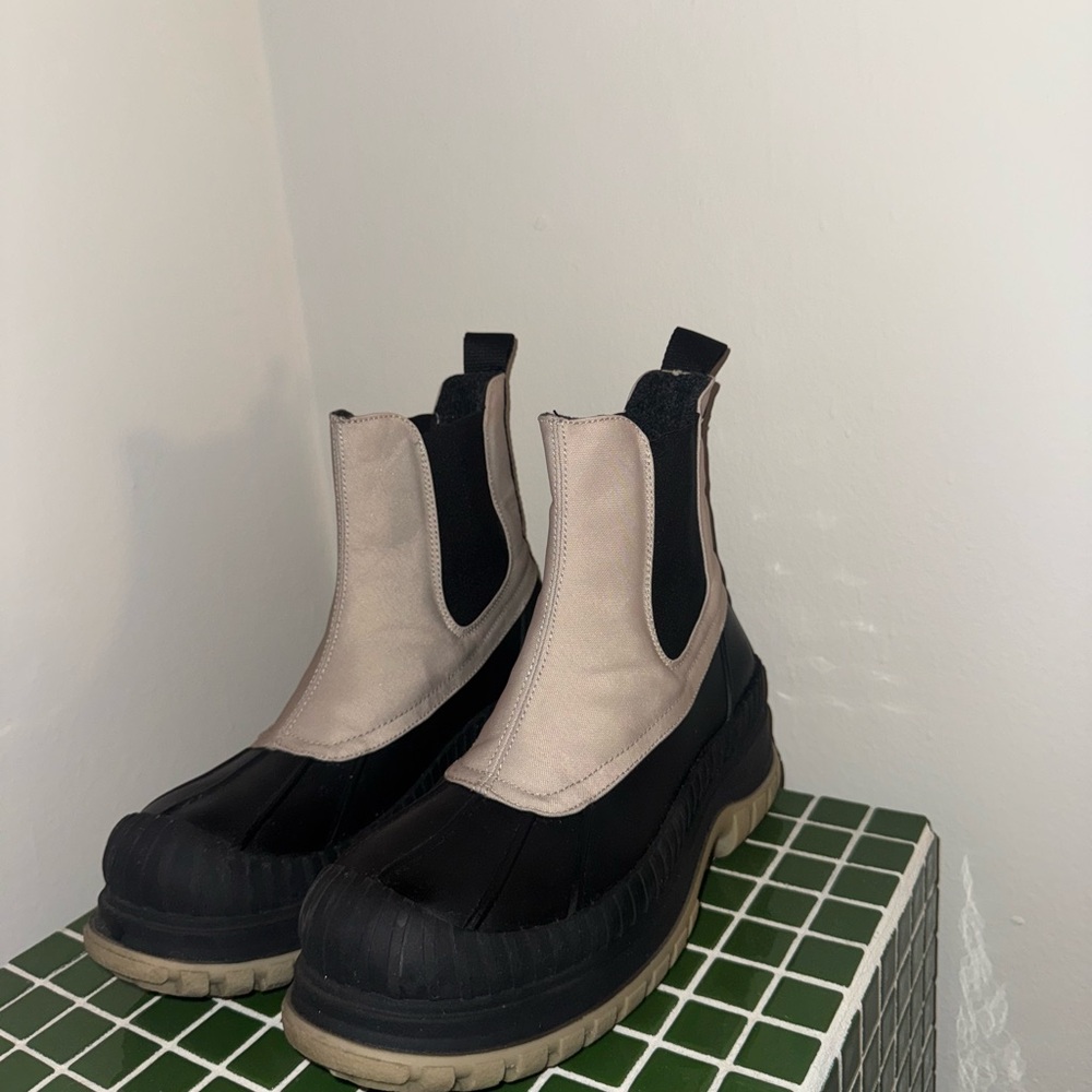 Ganni Chelsea Boots - Picture 4 of 4